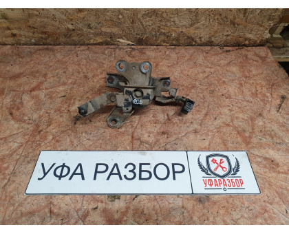 Подушка ДВС правая 1,6 МКПП Toyota Corolla E15 2006-2010