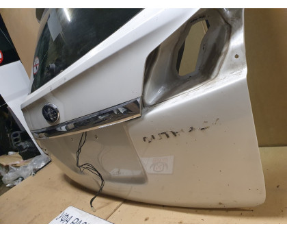 Дверь багажника со стеклом Subaru Legacy Outback (2015>) Дверь багажника со стеклом Subaru Legacy Outback (2015>)