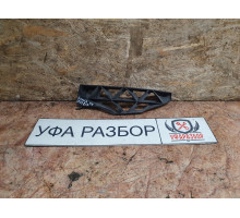 Кронштейн заднего бампера правый Skoda Octavia (A5 1Z-) 2004-2013