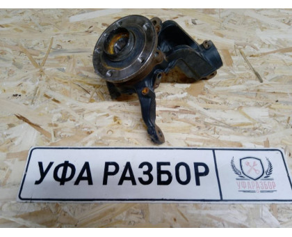 Кулак передний правый + ступица VW Passat [B6] 2005-2010