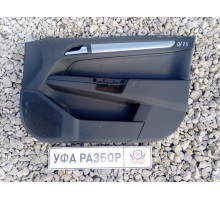 Обшивка двери передняя правая  Opel Astra H / Family 2004-2015