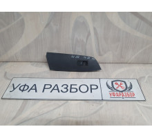 Блок управления стеклоподьемником перед правый 1,8 МКПП Mazda 6 (GH) 2007-2012