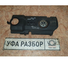 Накладка ДВС декоративная VW Passat [B6] 2005-2010