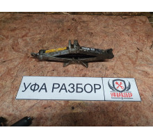 Домкрат 1,6 МКПП Toyota Corolla E15 2006-2010