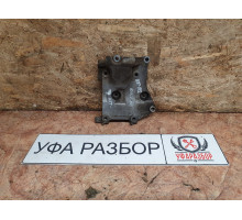 Кронштейн компрессора кондиционера 1.6 Nissan Almera N16 2000-2006