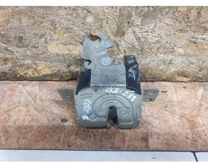Замок багажника Mitsubishi Colt VI Замок багажника Mitsubishi Colt VI