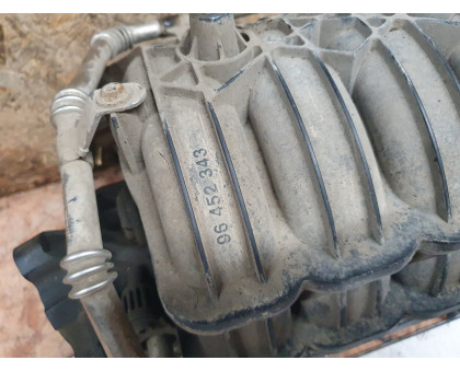 Коллектор впускной (под газ) 1,6 МКПП  Chevrolet Cruze 2009>