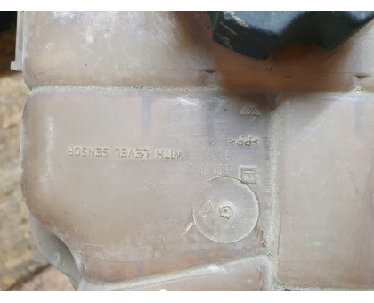 Бачок расширительный 1,6 МКПП  Chevrolet Cruze 2009>