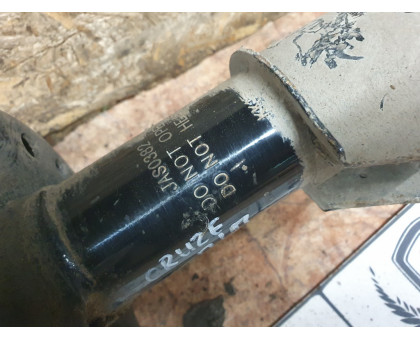 Амортизационная стойка перед правая с пружиной 1,6 МКПП  Chevrolet Cruze 2009>