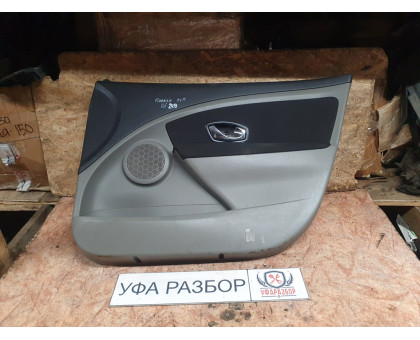 Обшивка двери передняя правая  Renault Fluence 2010>