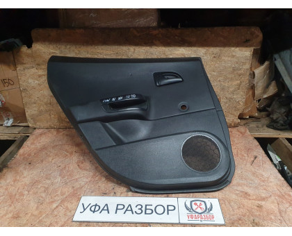 Обшивка двери задняя левая Kia Ceed 2007- 2012