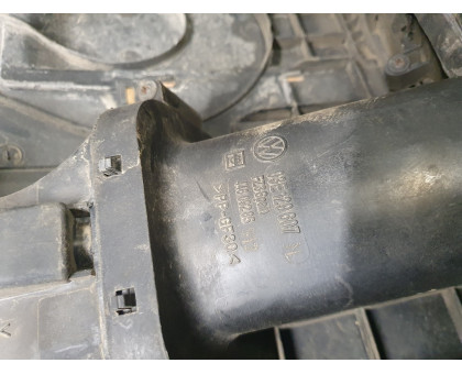 Корпус воздушного фильтра 1,4 МКПП Skoda Fabia 1999-2006