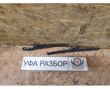 Поводок дворника правый 1,6 МКПП Daewoo Nexia 2008-2016 Поводок дворника правый 1,6 МКПП Daewoo Nexia 2008-2016