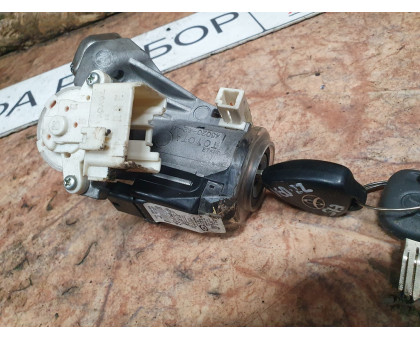 Замок зажигания 1.6 АКПП Toyota Corolla E15 2006-2010 Замок зажигания 1.6 АКПП Toyota Corolla E15 2006-2010