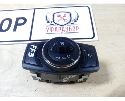 Блок управления светом Ford Focus III 2011>