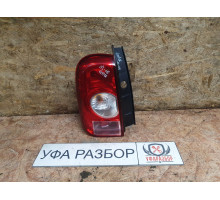 Фонарь задний левый Renault Duster 2012> Фонарь задний левый Renault Duster 2012>