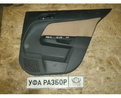 Обшивка двери задняя правая 1,6 Opel Astra H / Family 2004-2015