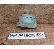 Бачок омывателя без горловины 1,6 МКПП Skoda Octavia (A5 1Z-) 2008-2013