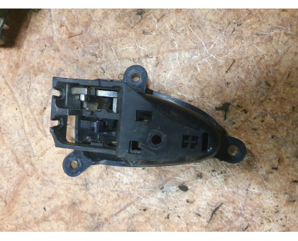 Ручка двери внутр хром задняя левая 3.5 АКПП рест Toyota Camry V40 2009-2011 Ручка двери внутр хром задняя левая 3.5 АКПП рест Toyota Camry V40 2009-2011