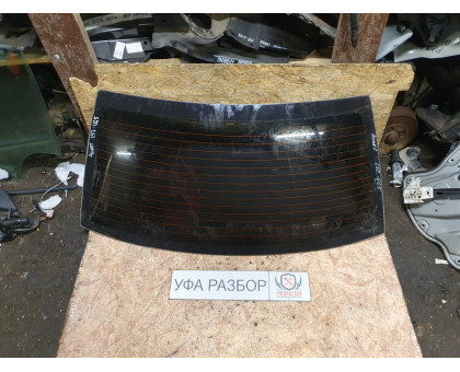 Стекло лобовое заднее Hyundai Accent 2000-2012 Стекло лобовое заднее Hyundai Accent 2000-2012