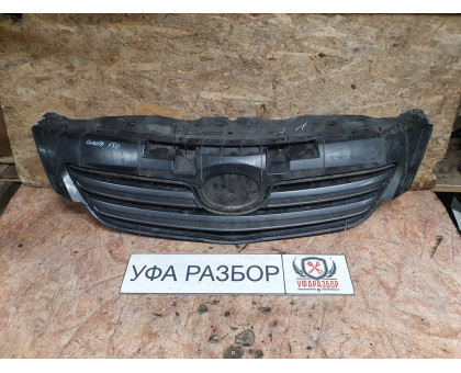 Решетка радиатора Toyota Corolla E15 2006-2013