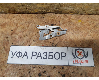 Петля капота правая 3.5 АКПП рест Toyota Camry V40 2009-2011 Петля капота правая 3.5 АКПП рест Toyota Camry V40 2009-2011