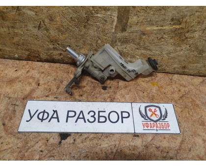 Главный тормозной цилиндр 3.5 АКПП рест Toyota Camry V40 2009-2011 Главный тормозной цилиндр 3.5 АКПП рест Toyota Camry V40 2009-2011