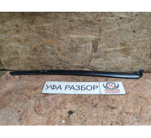 Молдинг лобового стекла правый 1,6 МКПП Citroen C4 2005-2011