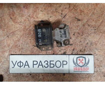 Подушка ДВС правая 1,6 МКПП Citroen C4 2005-2011 Подушка ДВС правая 1,6 МКПП Citroen C4 2005-2011