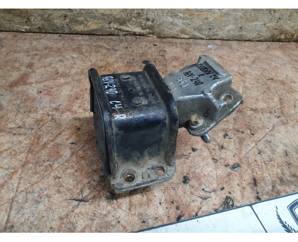 Подушка ДВС правая 1,6 МКПП Citroen C4 2005-2011 Подушка ДВС правая 1,6 МКПП Citroen C4 2005-2011