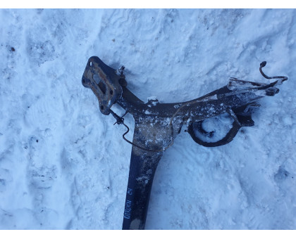 Балка задняя 1,6 МКПП Citroen C4 2005-2011 Балка задняя 1,6 МКПП Citroen C4 2005-2011
