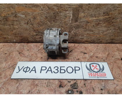 Подушка ДВС правая 1,4 МКПП Skoda Octavia (A5 1Z-) 2008-2013 Подушка ДВС правая 1,4 МКПП Skoda Octavia (A5 1Z-) 2008-2013