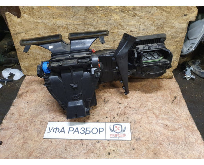 Корпус печки 1,6 МКПП Skoda Octavia (A5 1Z-) 2008-2013 Корпус печки 1,6 МКПП Skoda Octavia (A5 1Z-) 2008-2013