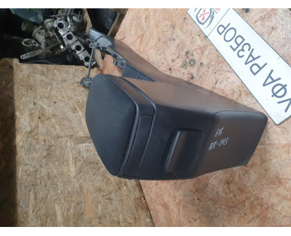 Подлакотник 1.6 АКПП Toyota Corolla E15 2006-2010 Подлакотник 1.6 АКПП Toyota Corolla E15 2006-2010