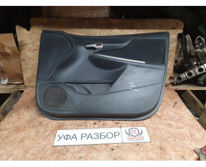Обшивка двери передняя правая 1.6 АКПП Toyota Corolla E15 2006-2010 Обшивка двери передняя правая 1.6 АКПП Toyota Corolla E15 2006-2010