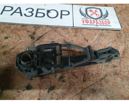 Ручка двери задняя правая 1,4 МКПП Skoda Octavia (A5 1Z-) 2008-2013 Ручка двери задняя правая 1,4 МКПП Skoda Octavia (A5 1Z-) 2008-2013