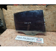 Стекло двери заднее правое 1,4 МКПП Skoda Octavia (A5 1Z-) 2008-2013