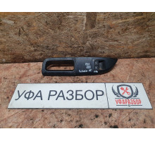 Блок управления стеклоподьемником перед левый 1,4 МКПП Skoda Octavia (A5 1Z-) 2008-2013