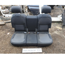 Сиденье заднее 1,2 DSG7 Skoda Yeti 2009>