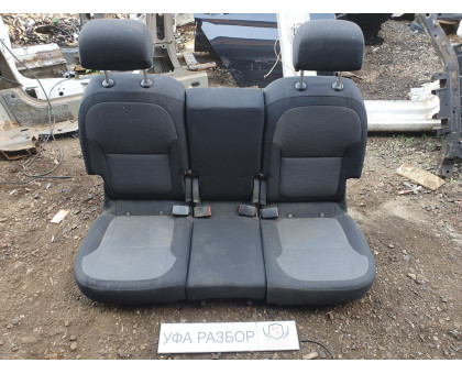 Сиденье заднее 1,2 DSG7 Skoda Yeti 2009> Сиденье заднее 1,2 DSG7 Skoda Yeti 2009>