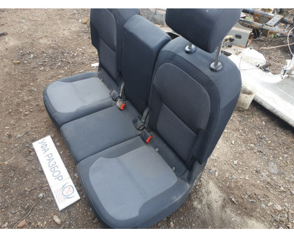 Сиденье заднее 1,2 DSG7 Skoda Yeti 2009> Сиденье заднее 1,2 DSG7 Skoda Yeti 2009>