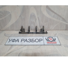 Топливная рампа с форсунками 1.6 МКПП Renault Logan 2005-2010 Топливная рампа с форсунками 1.6 МКПП Renault Logan 2005-2010