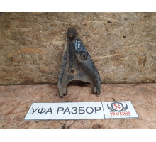 Рычаг передний правый 1.6 МКПП Renault Logan 2005-2010