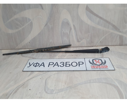 Поводок дворника правый Lada Largus 2011> Поводок дворника правый Lada Largus 2011>