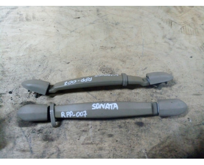 Ручки потолочные с крючками Hyundai Sonata V 2001-2012