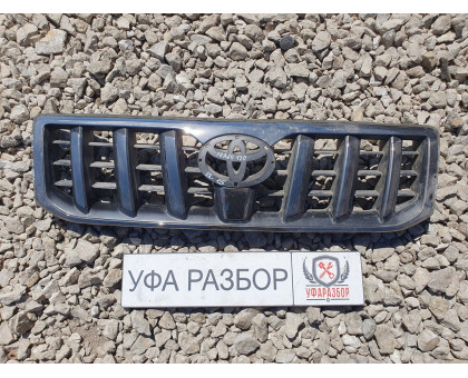 Решетка радиатора Toyota Land Cruiser (120)-Prado 2002-2009