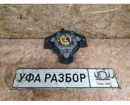 Подушка безопасности в руль Toyota Corolla E12 2001-2006