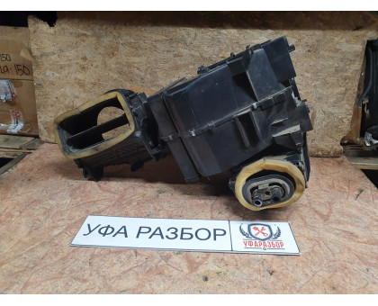 Корпус печки 1.6 МКПП VW Polo 2015-2020 Корпус печки 1.6 МКПП VW Polo 2015-2020