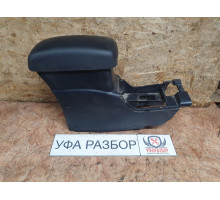 Подлокотник 1,8 АКПП Mitsubishi ASX 2010-2013