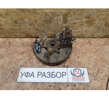 Кулак передний правый 1,6 МКПП Skoda Octavia (A5 1Z-) 2008-2013